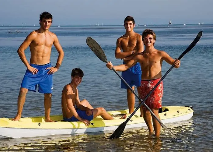 Stork Village * Roseto Degli Abruzzi