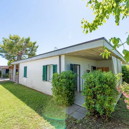 Stork Village * Roseto Degli Abruzzi