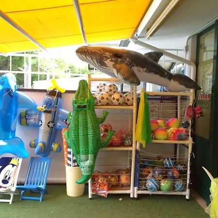 Stork Village * Розето-дельи-Абруцци