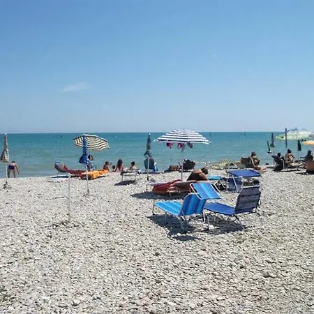 Stork Village Дом отдыха *