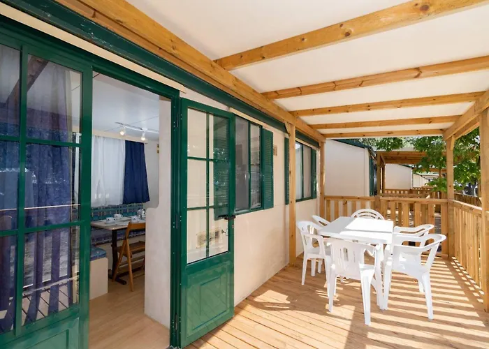 Сasa de vacaciones Stork Village