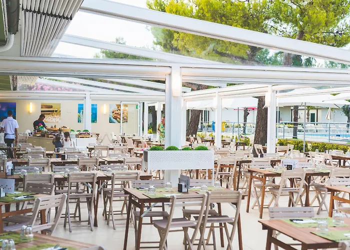 Stork Village 別荘