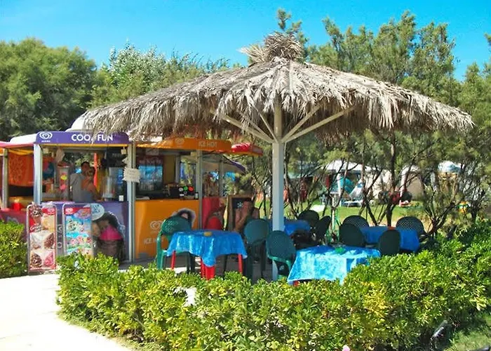 Stork Village * Roseto Degli Abruzzi